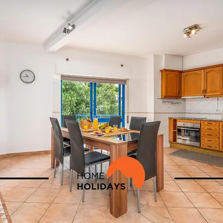#290 Choro Azul By Holidays Apartment *